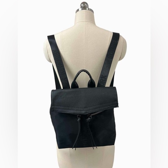Botkier Handbags - EUC Botkier Blk Faux Leather and Canvas Backpack great commuter bag Nylon straps